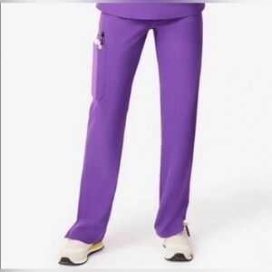 FIGS Women’s High Waisted Dowa Scrub Pants Size Medium Petite Magic Purple 💜